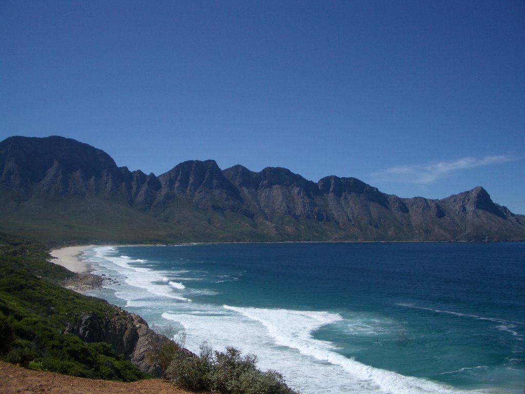 Helderberg Rural, Sir Lowry's Pass, 7130, South Africa by Eikestad