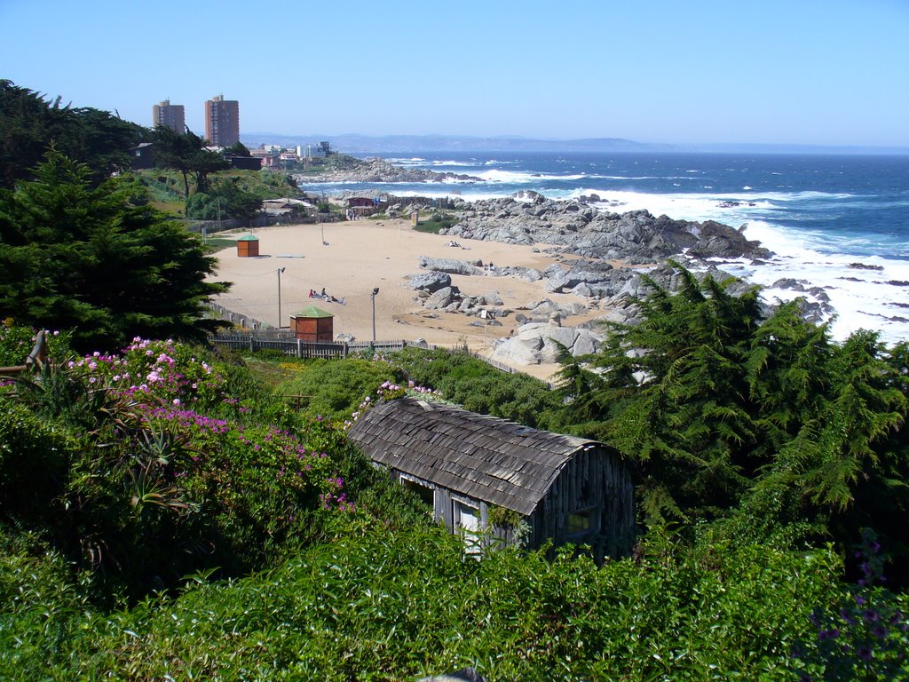 Chile - Isla Negra, comuna de El Quisco, provincia de San Antonio, región de Valparaíso - Casa de Pablo Neruda - El refugio del Maestro by Ricardo Brunas