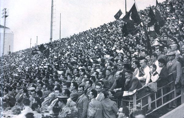 Torino - Pubblico al Fila (anni 50) by mauriziodangelo3