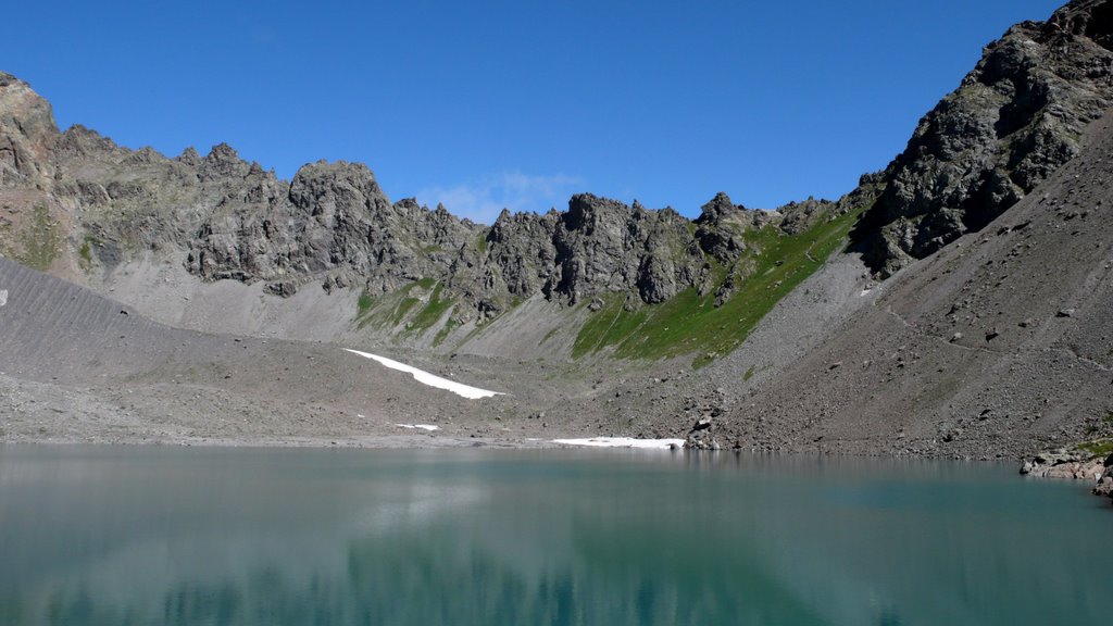 Lac de l'Eychauda - crète des Grangettes by Armando-Franca