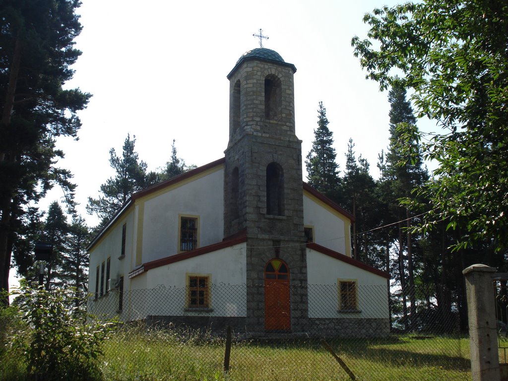 Църквата в Давидково / the church in Davidkovo by vladi1001