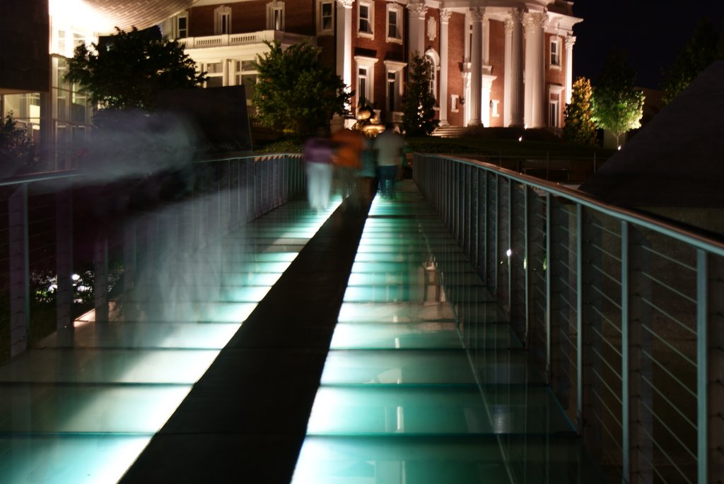 Walking Bridge in Chattanooga (ISO at 100) by stephen.moss