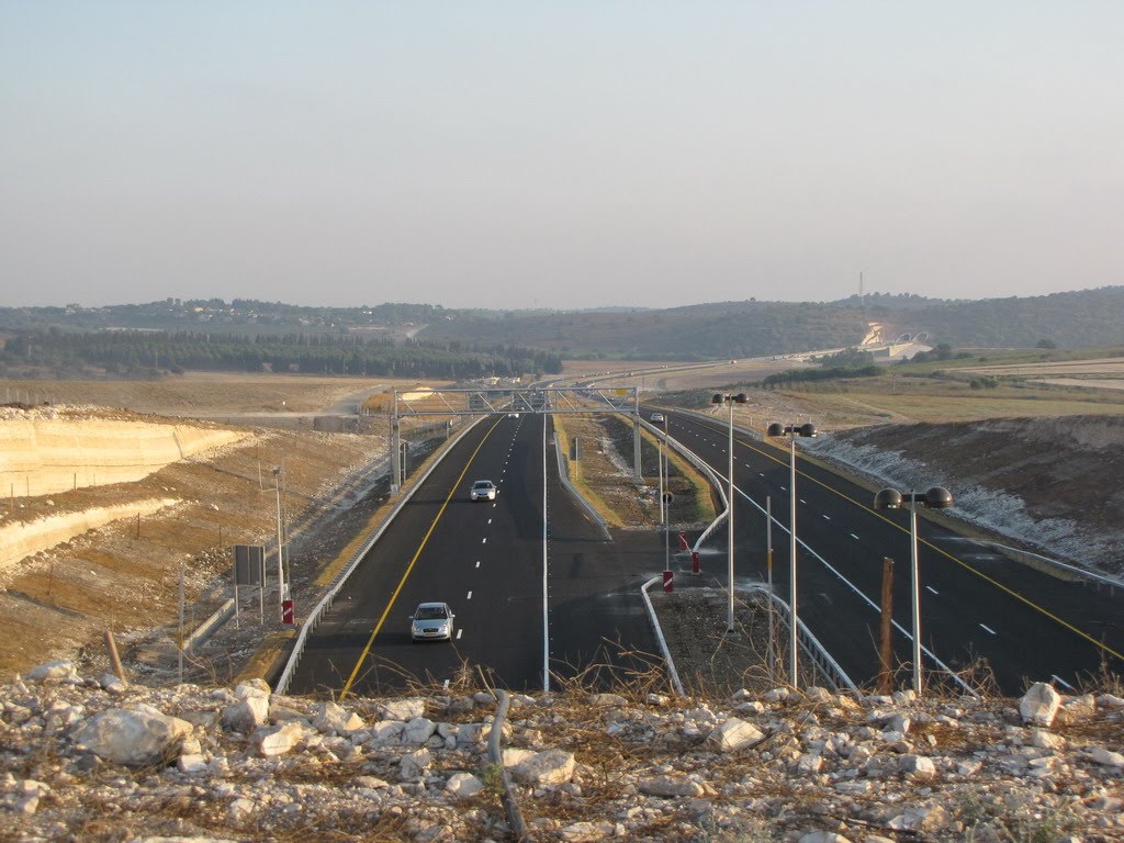 Road 6 section 18 the opening 20-07-2009, Israel by ‫יוסף אבן כסף‬‎