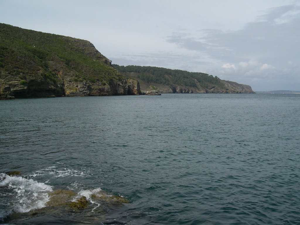 Anse de St Nicolas by mathiju29