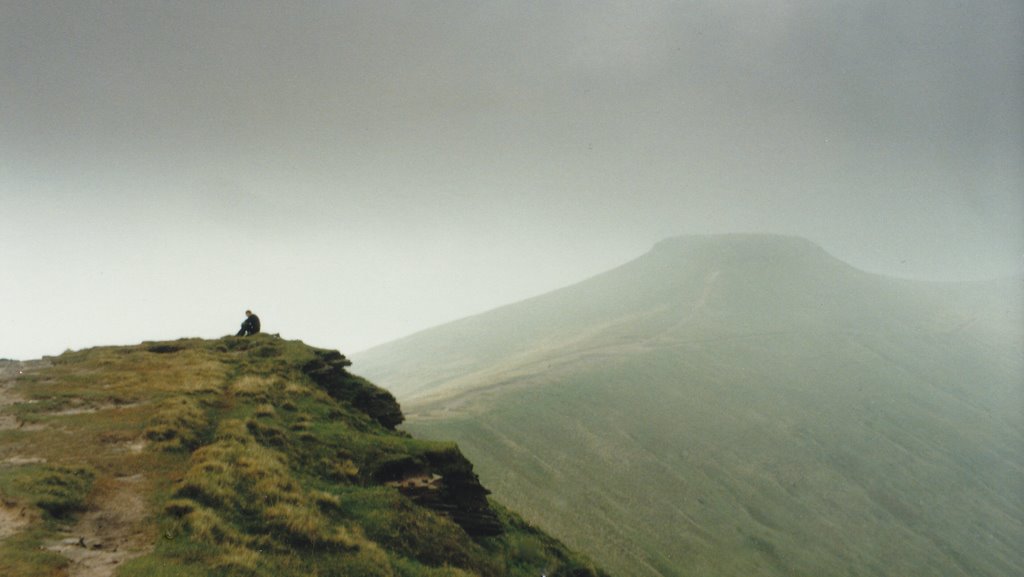 Pen-y-fan by somersmith