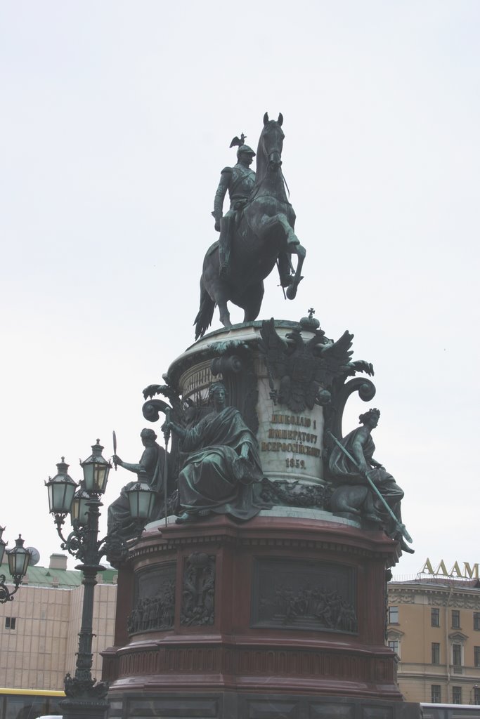 St Petersbourg - Monument Nicolas 1er - 001 by bourdy