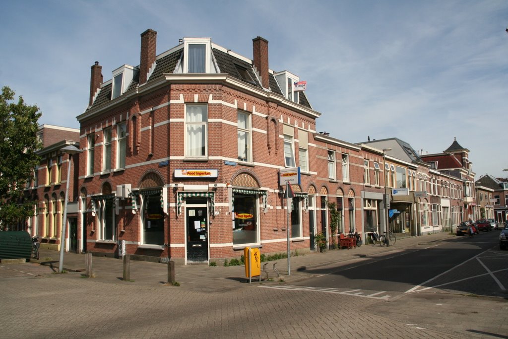 Koekoekstraat hoek Havikstraat in Utrecht by Carl030nl