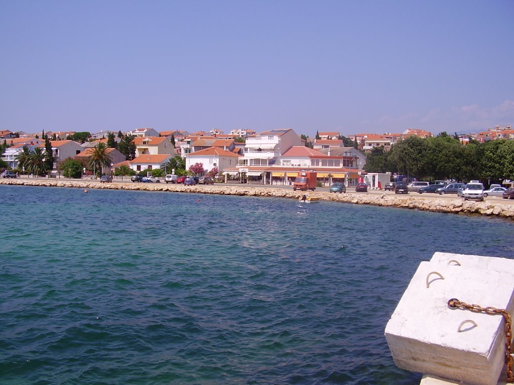 Promenade in Novalja by joe72