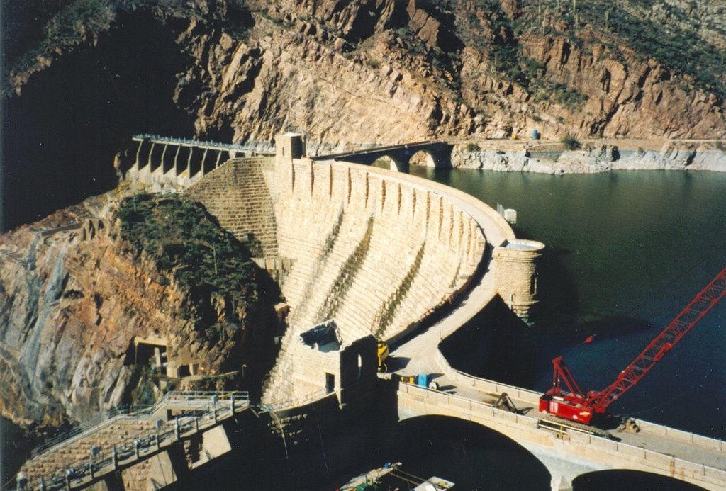 Roosevelt Dam Arizona o=k by Olive Kirk