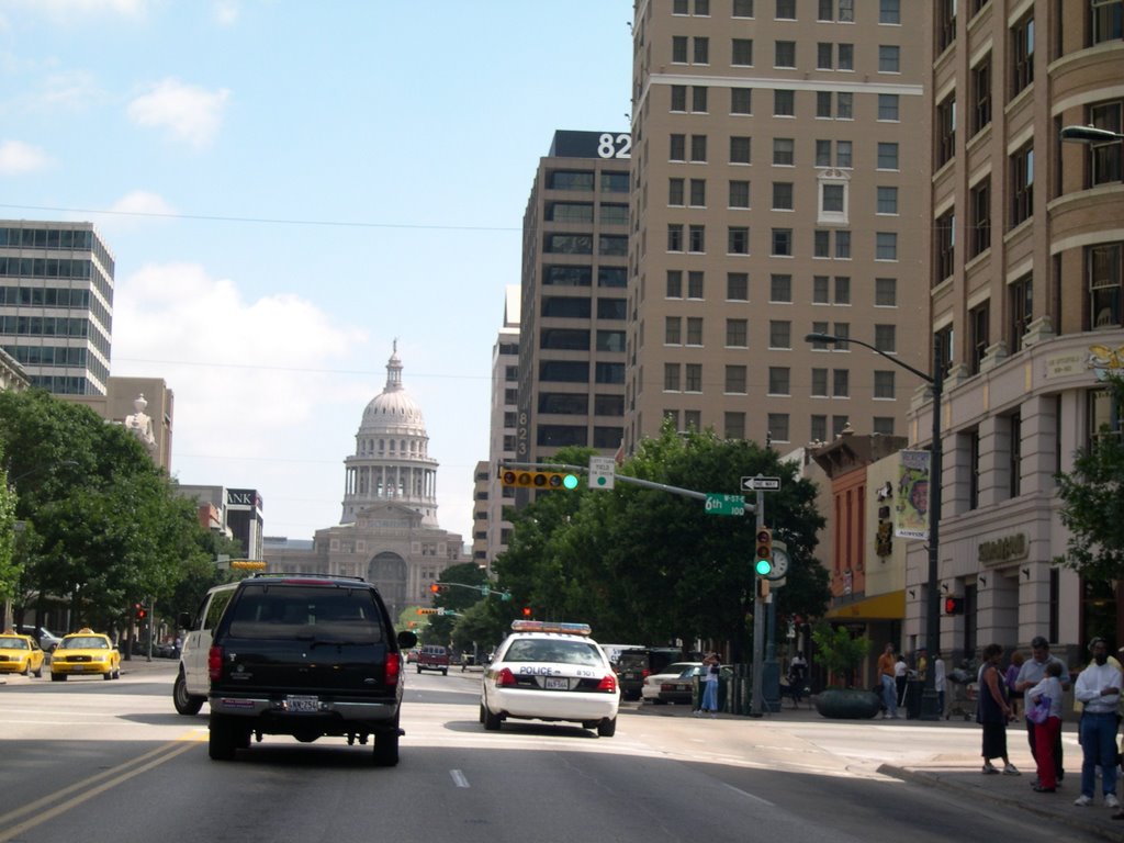 6th and Congress by Joshua Willis