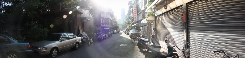 復興南路二段125巷，大安清水宮，圖片中心朝東，左右視角170度 Lane 125 Fuxing S Road, Qingshui Temple of Da'an, image center facing east, horizontal FOV 170 degrees by ChoChoPK