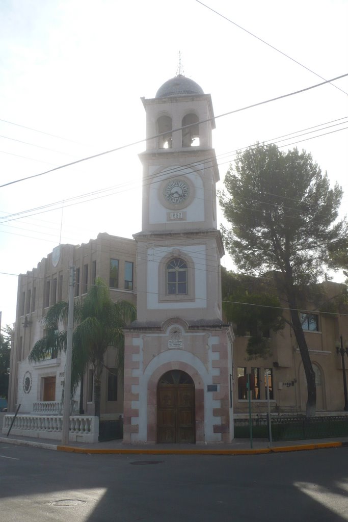 Centro, Cd Camargo, Chih., Mexico by Heri P. Salazar