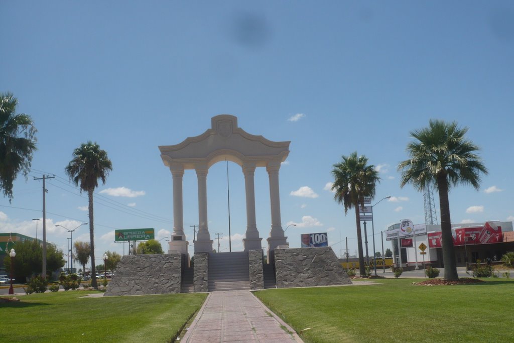 Centro, Cd Camargo, Chih., Mexico by Heri P. Salazar