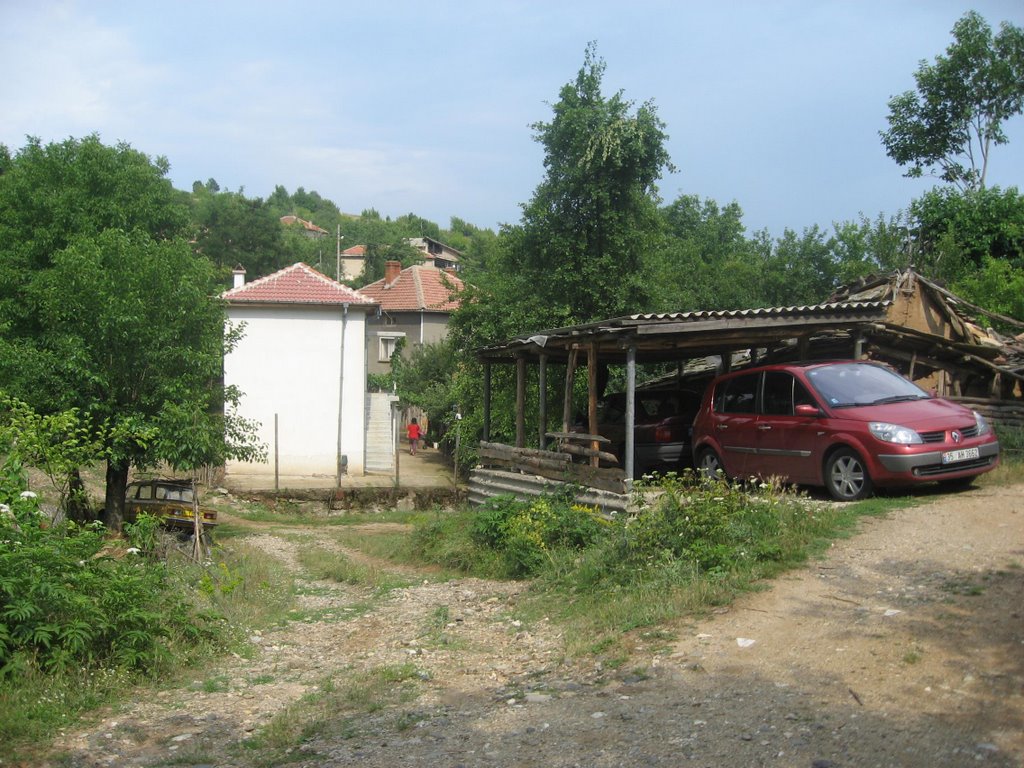 Osmanlar, Hatibin Mustafanın Evi ve Garaj by Veysel OZTURK