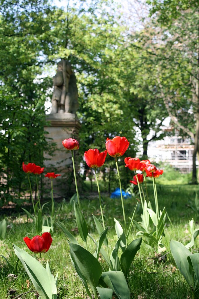 Märchenbrunnen im Friedrichshain by ramek01