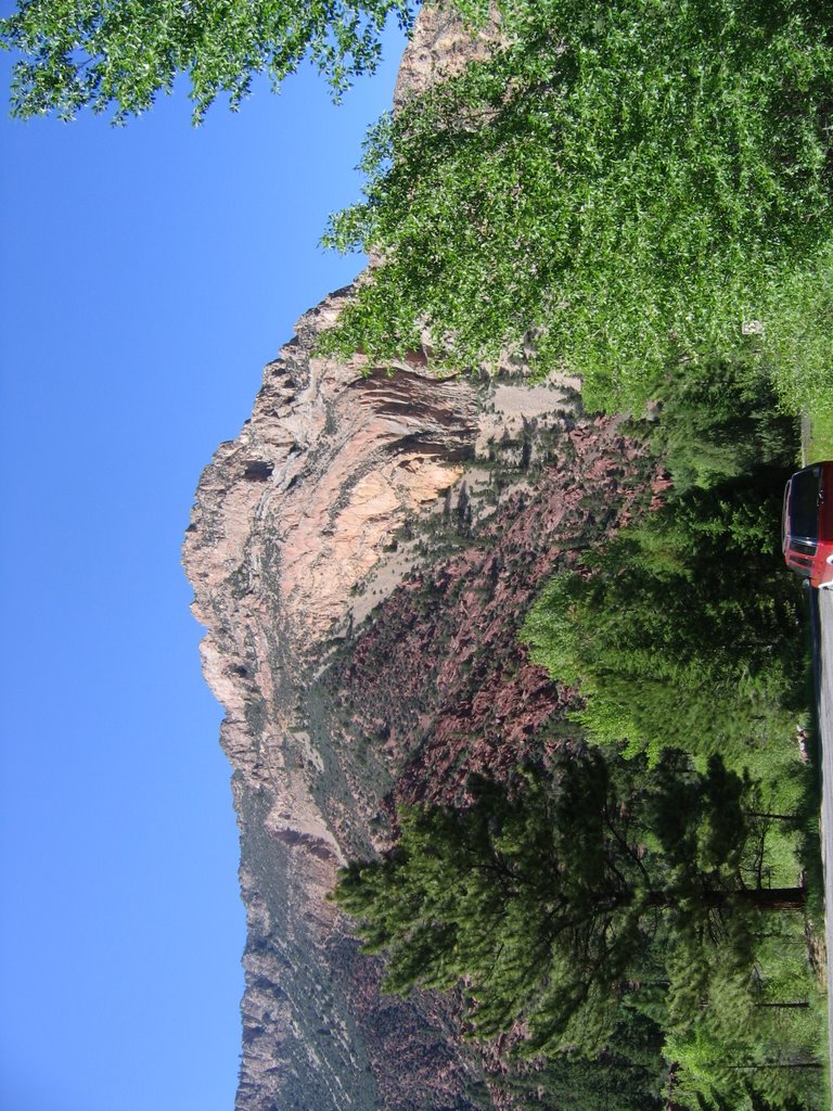 Sheep Creek near Palisades Picnic Area by rainexpert