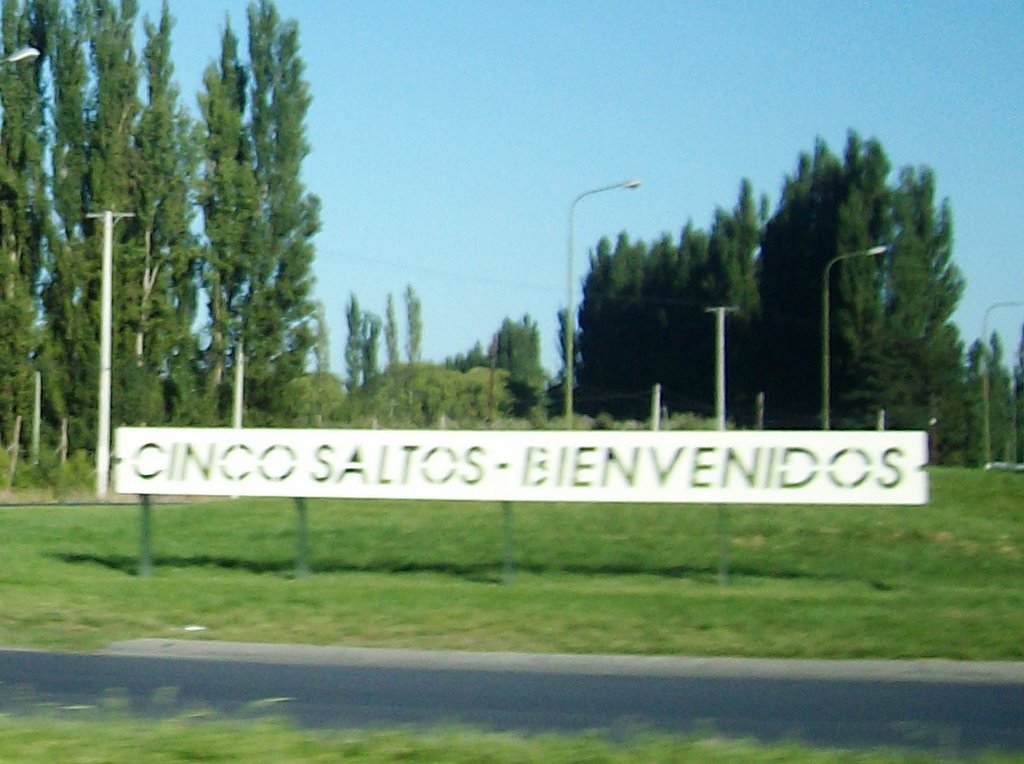 Bienvenidos A Cinco Saltos by MathNqn