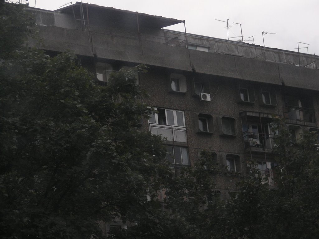 Block of flats (11. 07. 2009) by Branislav Bajus