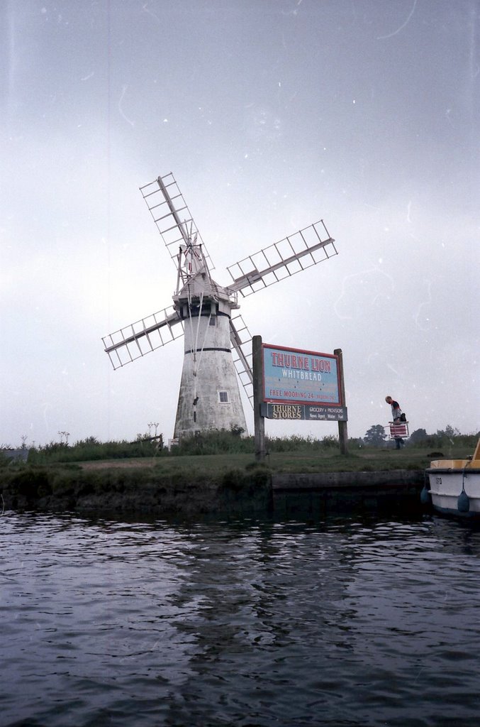 Thurne Mill ( locally known as Morse's Mill ) by Steffen Röhner