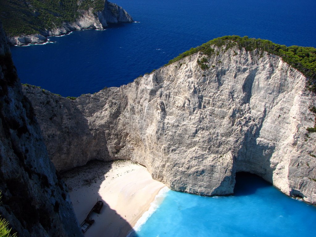 Wreck - Zakynthos by Stavros Alexandris