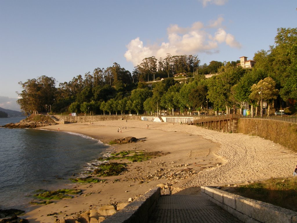 PLAYA DE PORTOCELO by Samuel Acuña