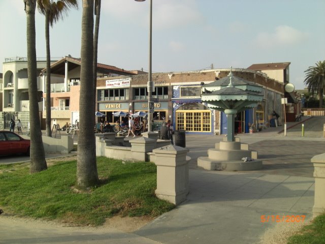 Venice Beach stores on boardwalk, Santa Monica, CA by bikeracer