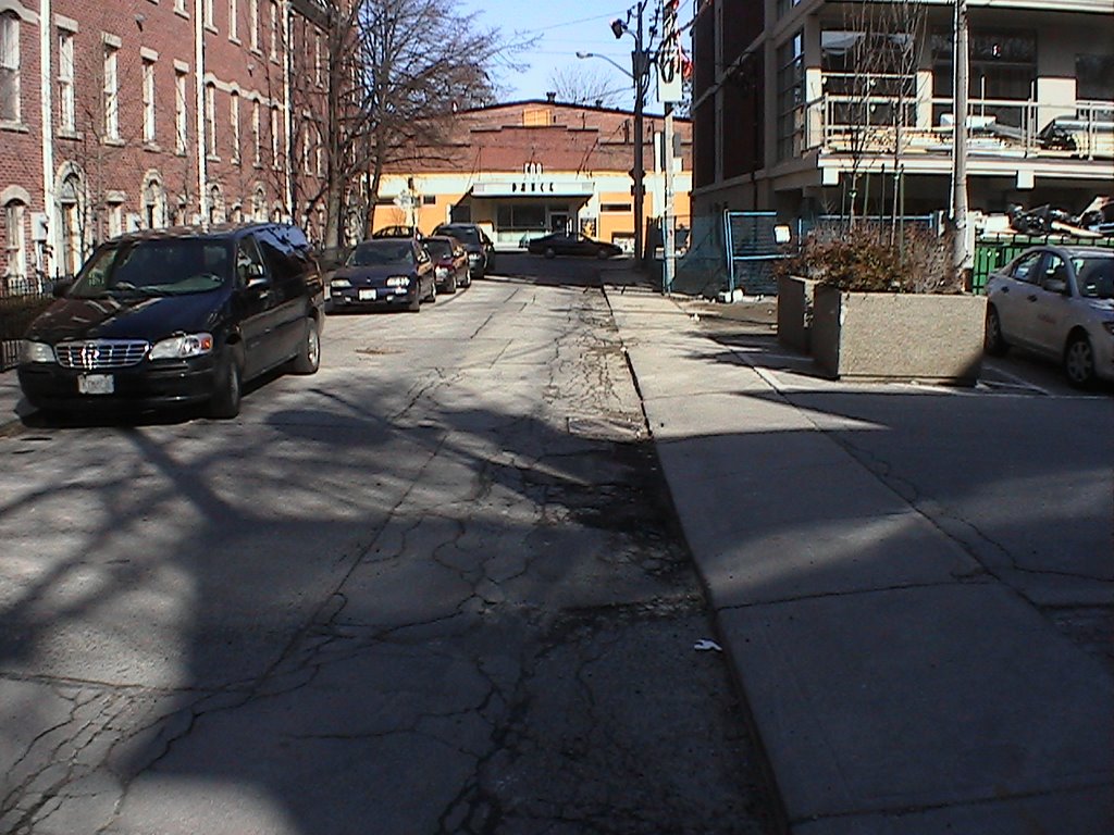 Aberdeen Ave. facing east toward Parliament St. by VictoriaHadden