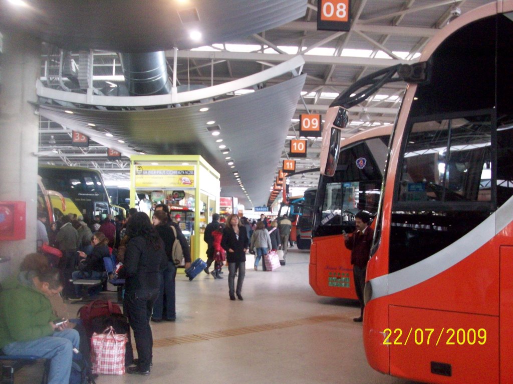 Terminal de buses San Borja. Estación Central Santiago by Ignacio Paredes