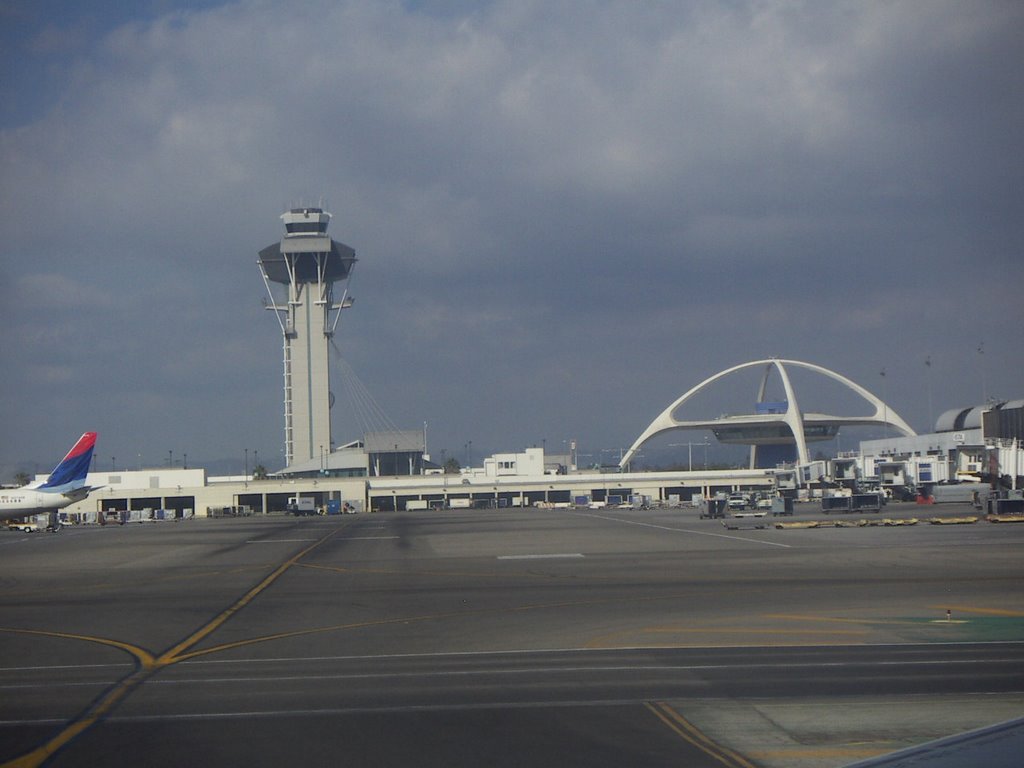 LAX - Los Angeles International Airport, California by franky_er