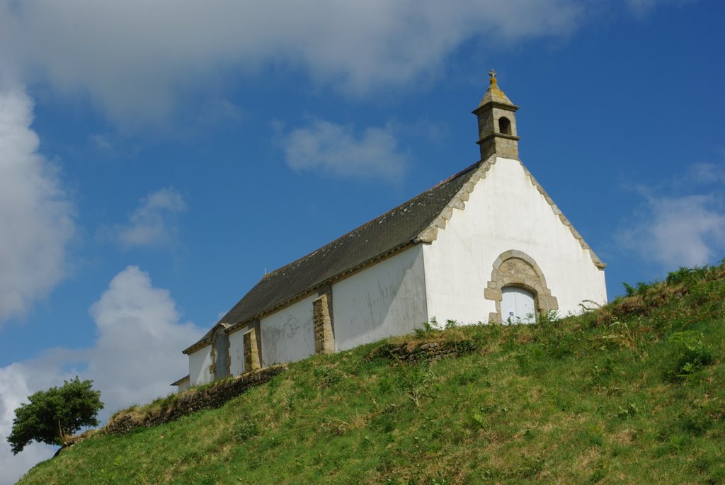 Carnac - Chapelle St Michel by jelusa