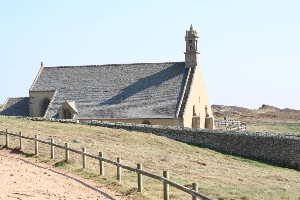 Pointe du Van Chapelle st They by Bruno BEAUCHET