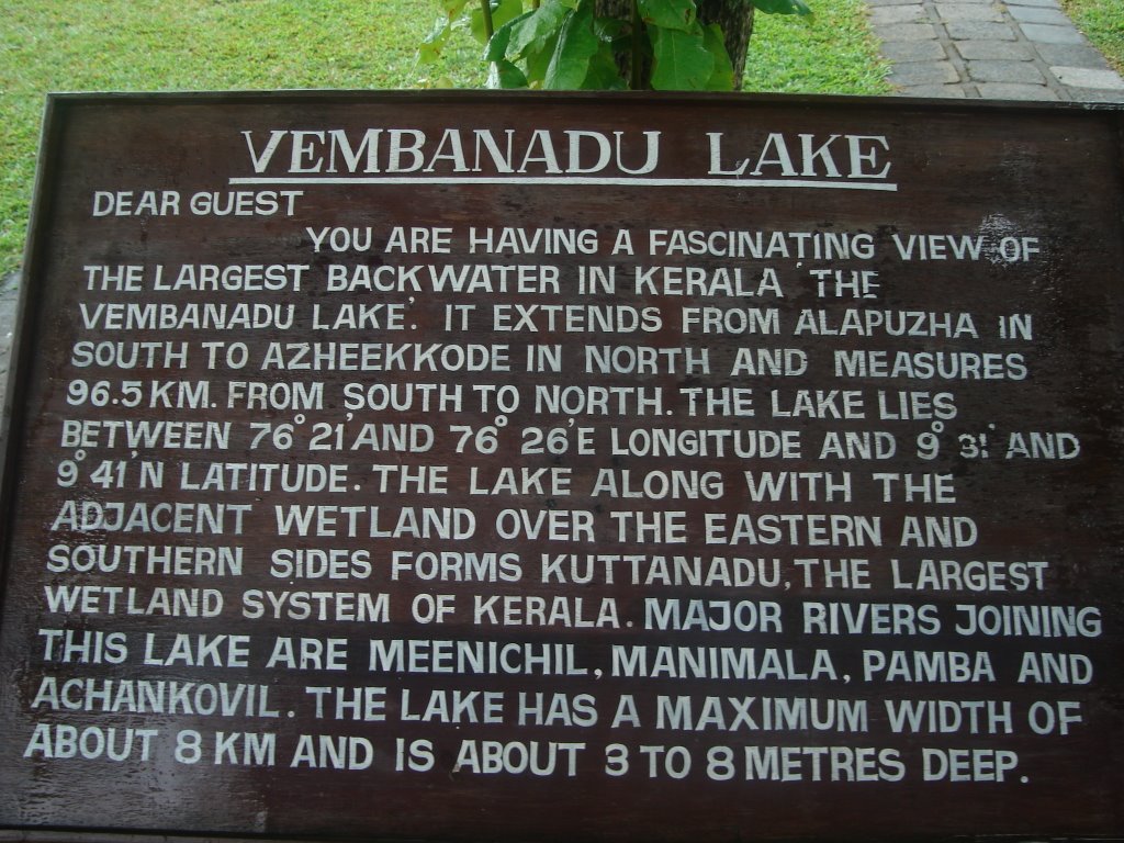 Info on lake Vembanadu at the Coconut Lagoon by shail