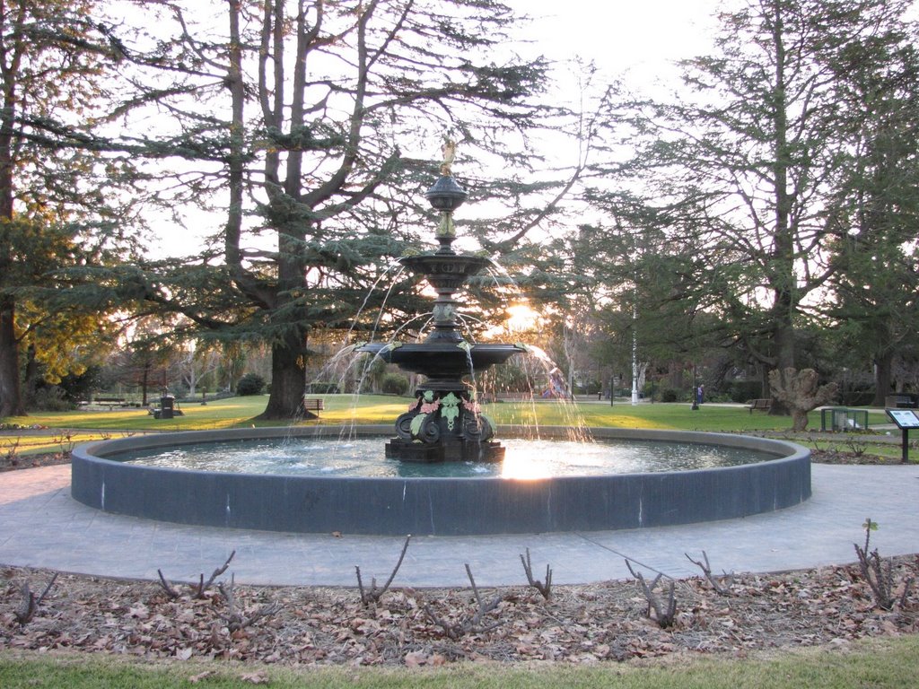 Victory Memorial Fountain by pdanyluk