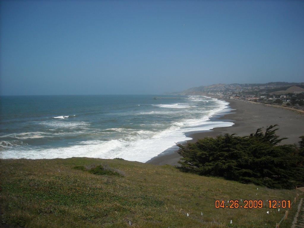 Pacifica, CA, USA by KF6OLC