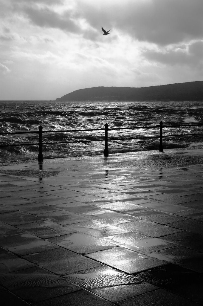 Mounts bay from the Promenade after the worst of the winter storm by Chris Scaysbrook