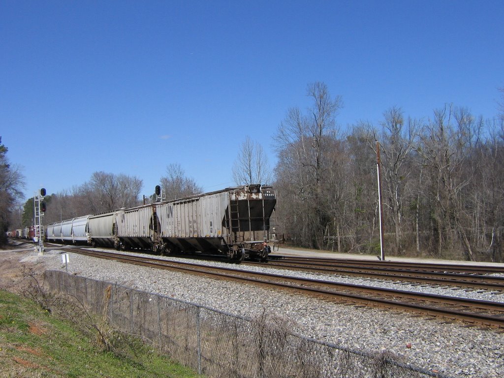 Railway through Juliette, Georgia, USA by Elizabeth H. Roome