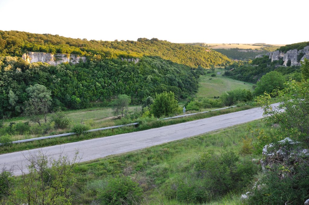 Pleven, Bulgaria by Славейко Мирков