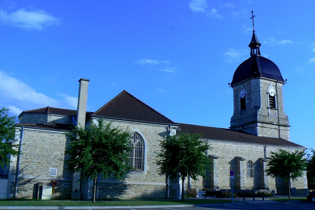 Eglise de Viriat (Ain) by Alain TREBOZ