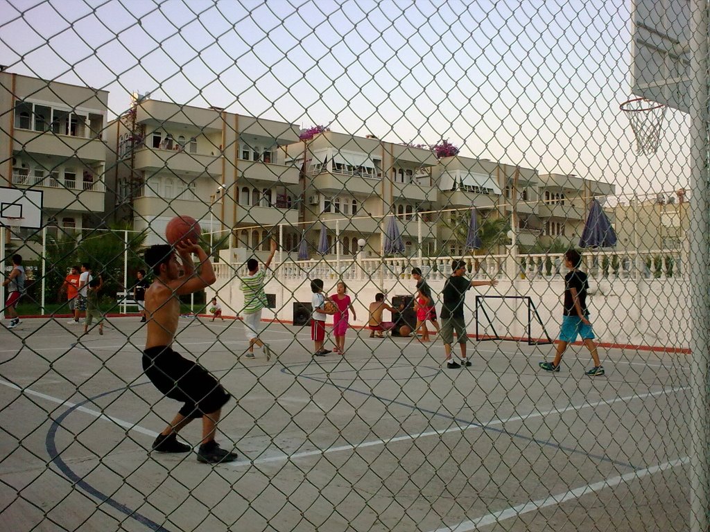 Basketbol sahası // KuFTi..! by kuftikufti