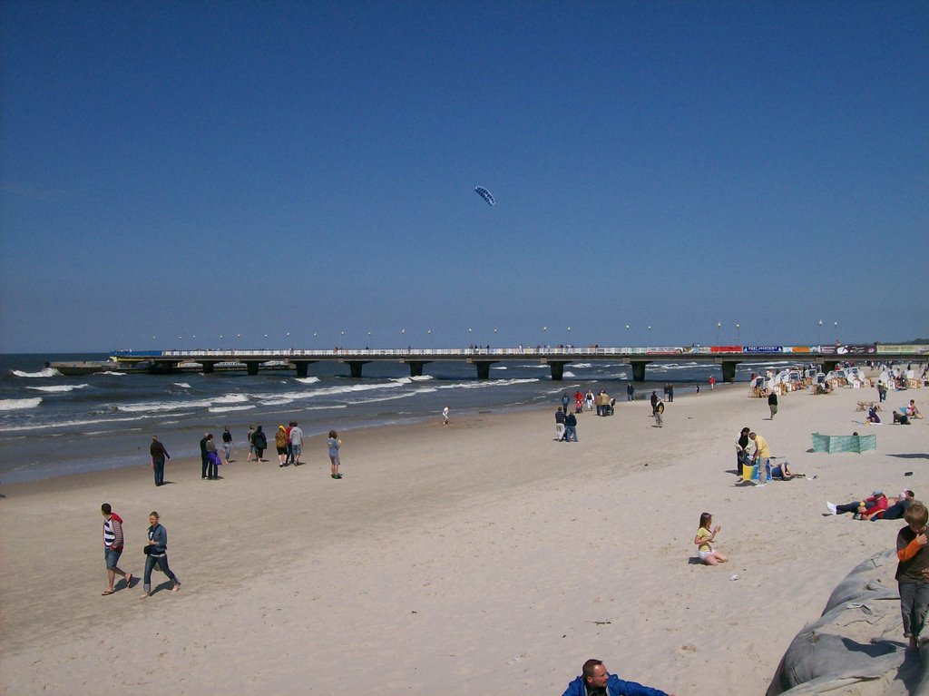 Kołobrzeg - Plaża i Molo by Maniol