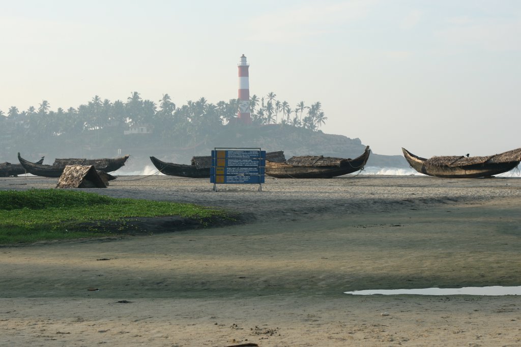 Kovalam. Fisherman boats by Nayt1980