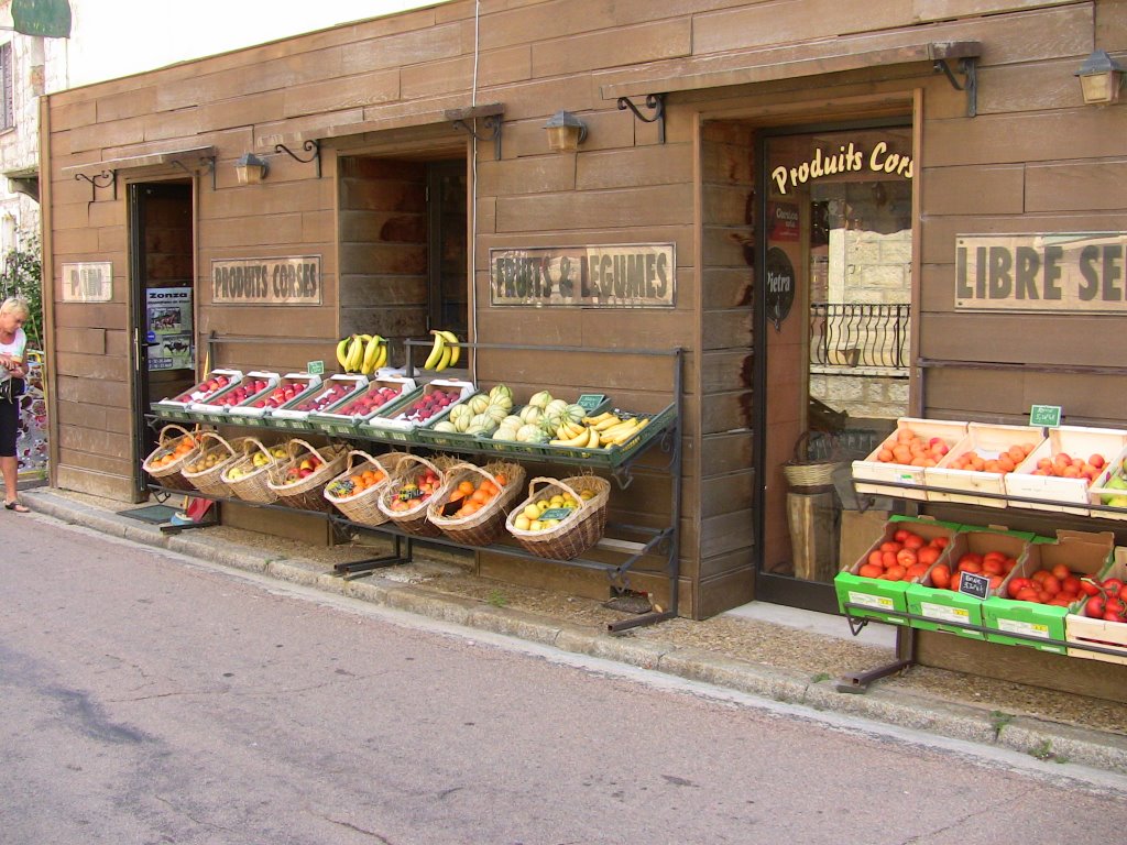 Epicerie à Zonza Sur la route de Bavella en Juin 2009 by charly et christine