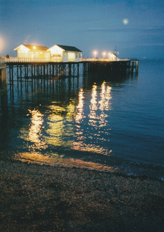 Penarth Pier by colin smith