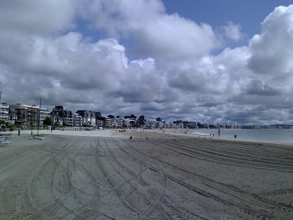 44500 La Baule-Escoublac, France by ventuky