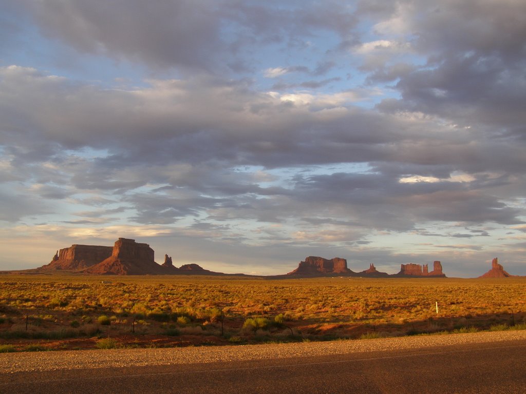 Monument Valley by LB59