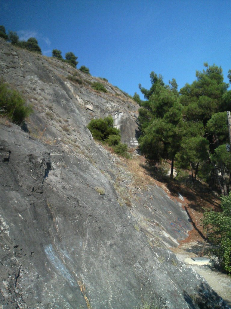 Σέρρες - Από ακρόπολη μονοπάτι Δευτέρα, 27 Ιουλίου 2009 by Vangelis Ionas