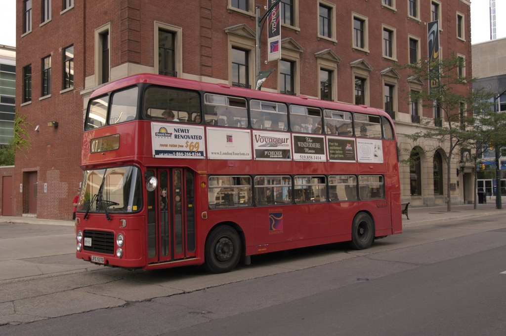 London Bus, London, Ontario by www.kimagic.ca