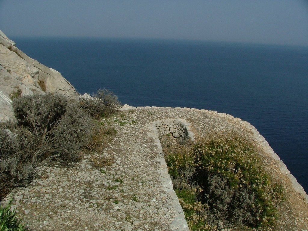 Ο πετρόχτιστος δρόμος στο Βενέτικο by Giannis Misetzis