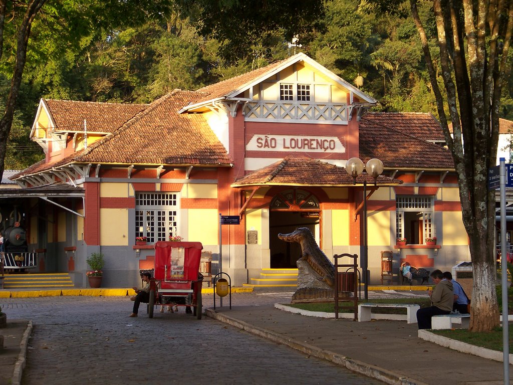 Estação de São Lourenço by Marcos Nava