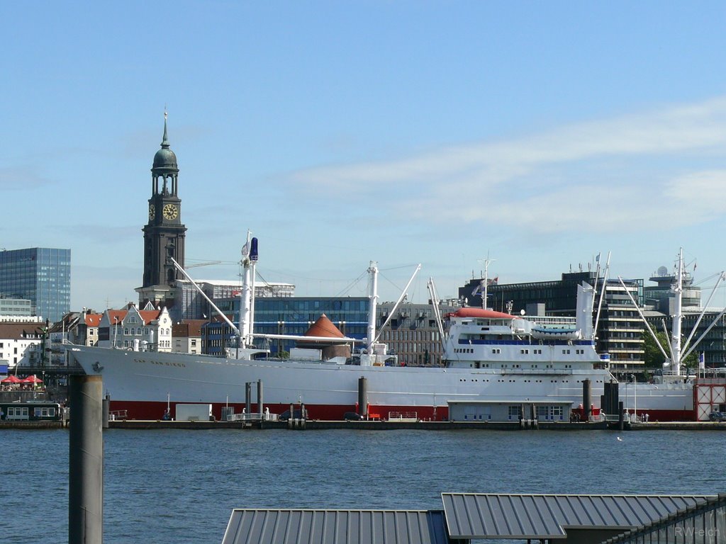 Hamburg - Michel und Cap San Diego by Robert elch